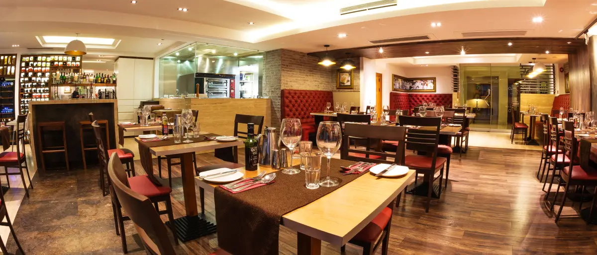  Tosca Restaurant 